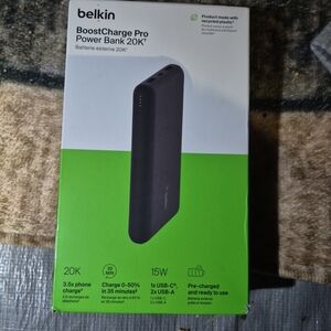 Belkin BoostCharge Pro 20K Power Bank in Black
